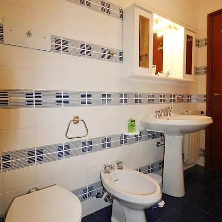 Bilocale De Lamour Apartmán *